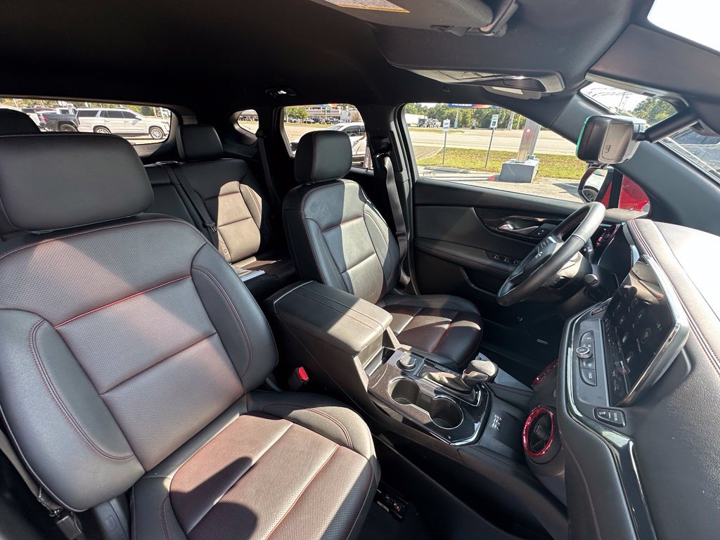 Used 2023 Chevrolet Blazer RS w/ Driver Confidence II Package FWD image 11