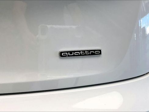 Used 2023 Audi Q5 2.0T Premium Plus w/ Premium Plus Package AWD/4WD image 10