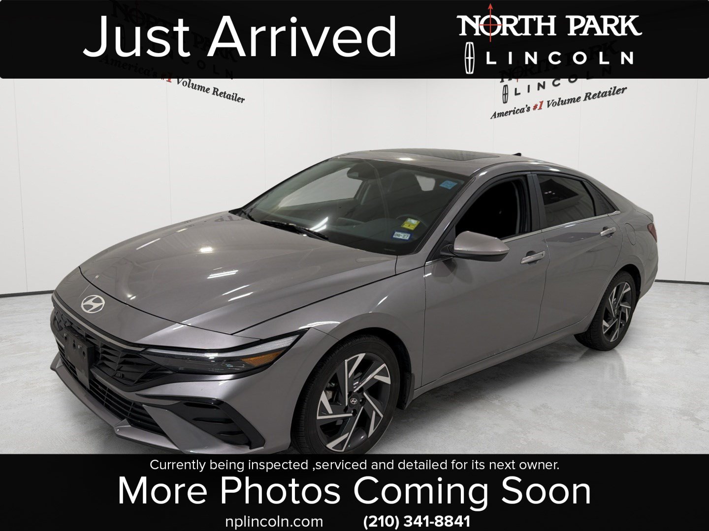 Used 2024 Hyundai Elantra SEL w/ Convenience Package FWD image 1