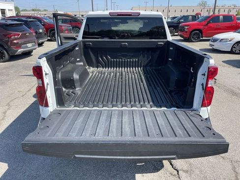 Used 2024 Chevrolet Silverado 1500 LT AWD/4WD image 22