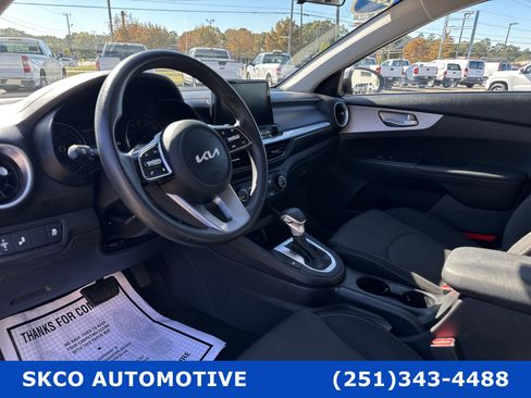 Used 2024 Kia Forte LXS w/ LXS Technology Package image 20