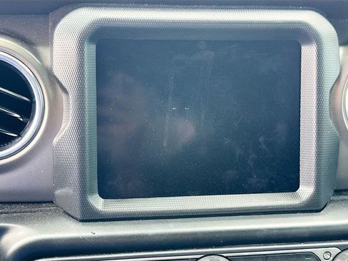 Used 2022 Jeep Wrangler Unlimited Rubicon 4xe w/ Safety Group image 13