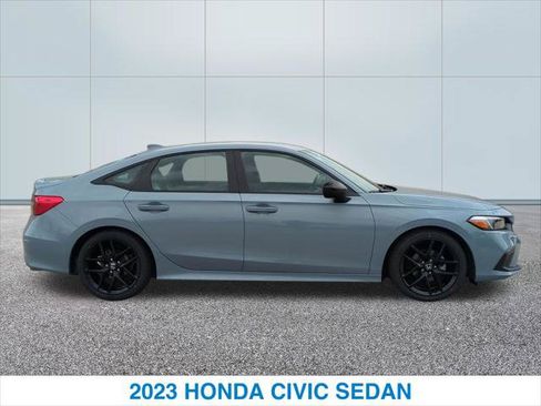 Used 2023 Honda Civic Sport image 6
