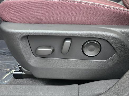 New 2026 Buick Envision Sport Touring image 15