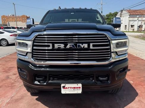 Used 2024 RAM 2500 Laramie AWD/4WD image 2