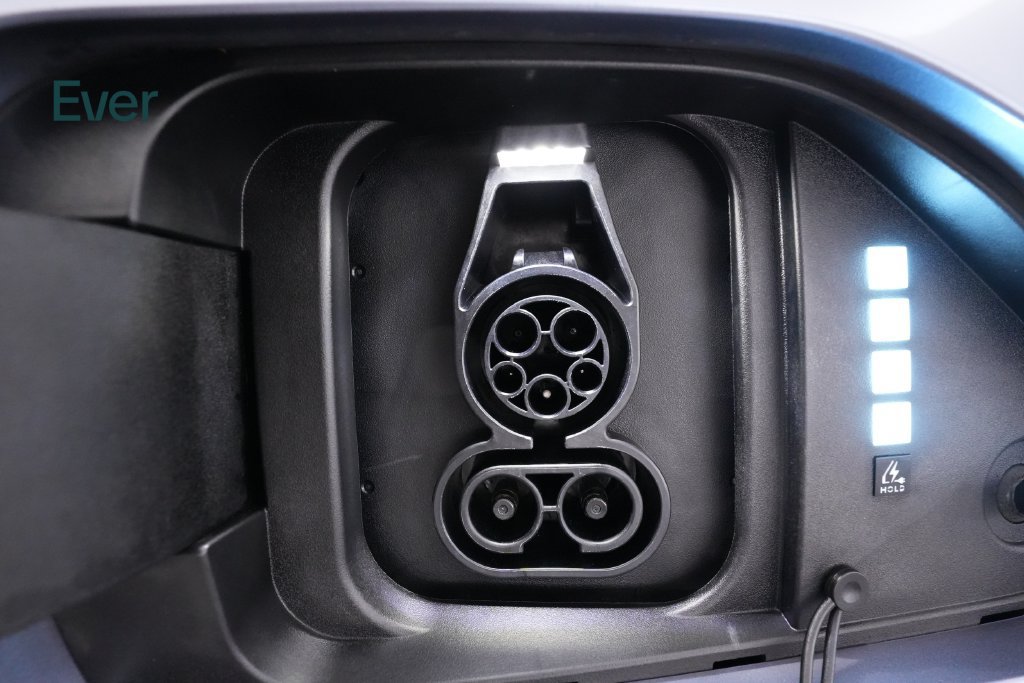 Used 2025 Hyundai Kona SEL FWD image 10