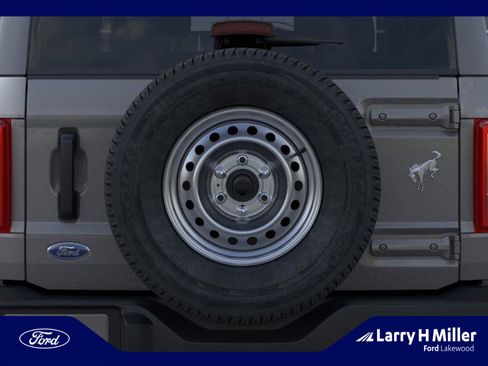 New 2025 Ford Bronco 2-Door image 24