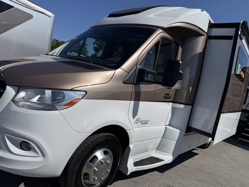 Used 2019 Mercedes-Benz Sprinter 170 image 10