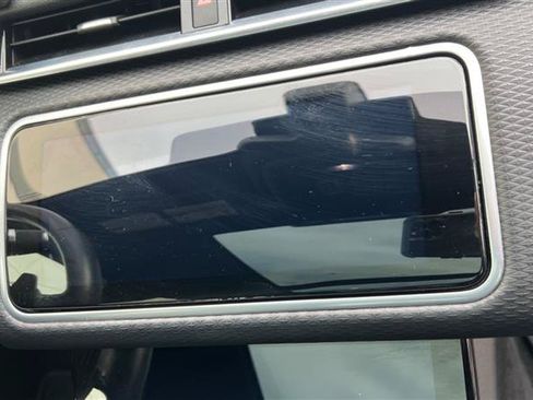 Used 2018 Land Rover Range Rover Velar S AWD/4WD image 75
