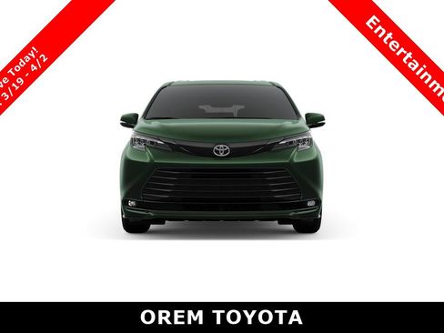 New 2026 Toyota Sienna XLE Woodland Edition image 17