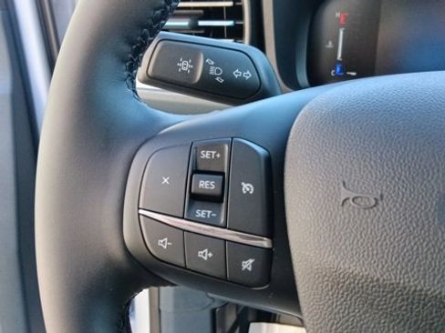 New 2025 Ford Maverick XLT w/ XLT Luxury Package image 18