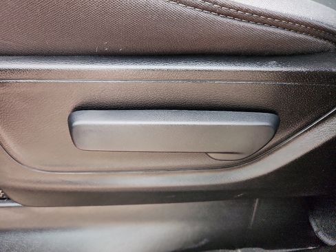 Used 2022 RAM 1500 Lone Star RWD image 14