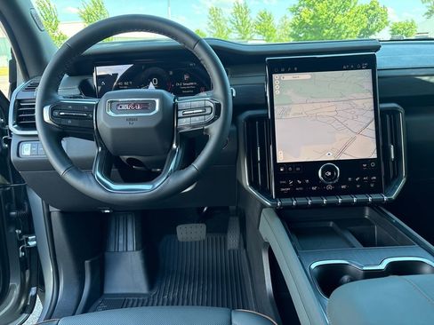 New 2026 GMC Acadia AT4 w/ Luxury Package AWD/4WD image 39