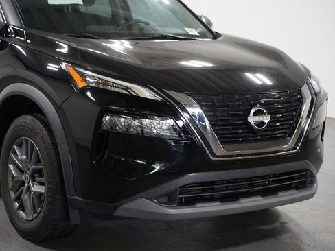 Used 2023 Nissan Rogue S FWD image 4