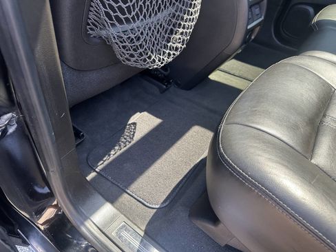 Used 2014 Cadillac SRX Luxury w/ Driver Awareness Package FWD image 25