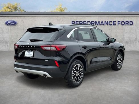 Certified 2023 Ford Escape SE FWD image 7