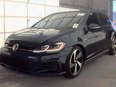 Used 2018 Volkswagen GTI SE
