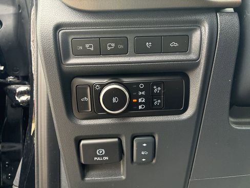 Used 2023 Ford F150 Raptor w/ Raptor Carbon Fiber Package image 14