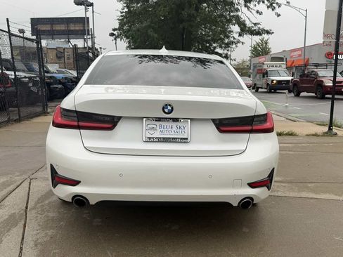 Used 2020 BMW 330i Sedan w/ Premium Package RWD image 6