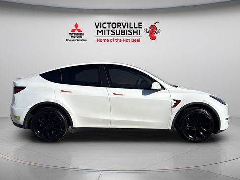Used 2023 Tesla Model Y Long Range AWD/4WD image 8