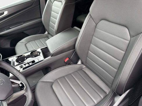 New 2026 Volkswagen Atlas Cross Sport SEL image 22