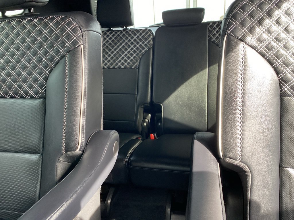 Used 2025 GMC Acadia Denali w/ LPO, Floor Liner Package AWD/4WD image 28