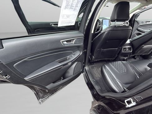 Certified 2024 Ford Edge Titanium AWD/4WD image 14