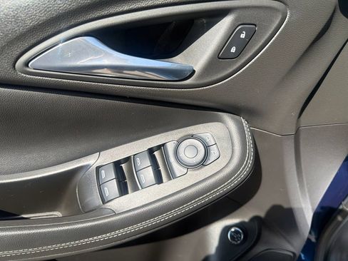 Used 2022 Buick Encore GX Select FWD image 10