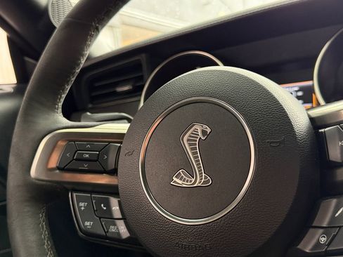 Used 2016 Ford Mustang Shelby GT350 w/ Track Package image 25