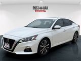 Used 2019 Nissan Altima 2.5 Platinum image 3
