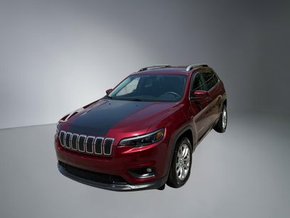 Used 2019 Jeep Cherokee Latitude w/ Popular Appearance Group
