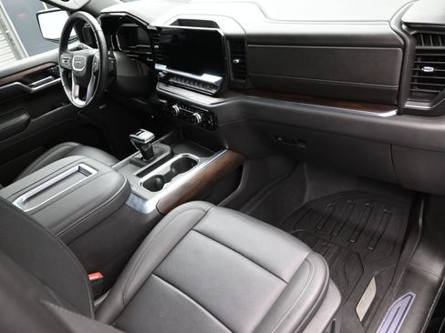 Used 2022 GMC Sierra 1500 SLT w/ SLT Premium Plus Package image 40