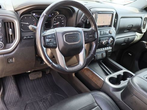 Used 2021 GMC Sierra 2500 Denali w/ Denali Ultimate Package AWD/4WD image 12