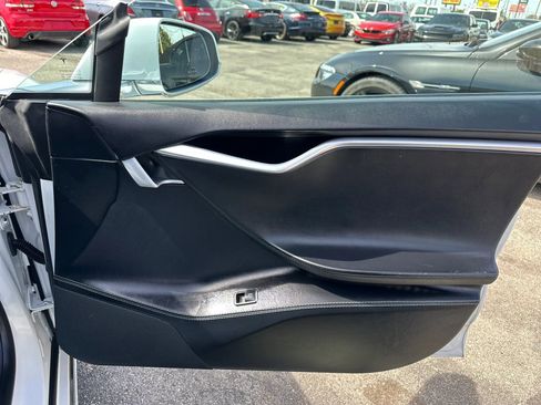 Used 2017 Tesla Model S 75D AWD/4WD image 23