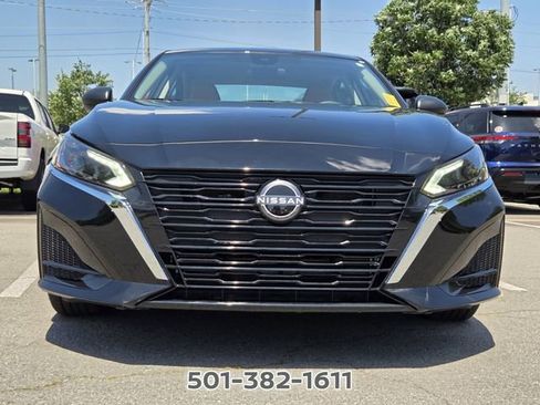 Used 2025 Nissan Altima 2.5 S FWD image 2