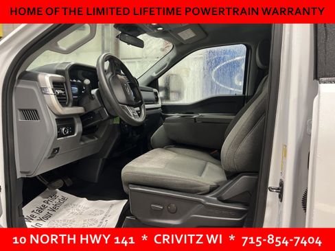 Used 2024 Ford F250 XLT image 5