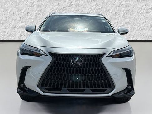 Used 2024 Lexus NX 250 FWD w/ Towing Package (2000 Lbs) image 8