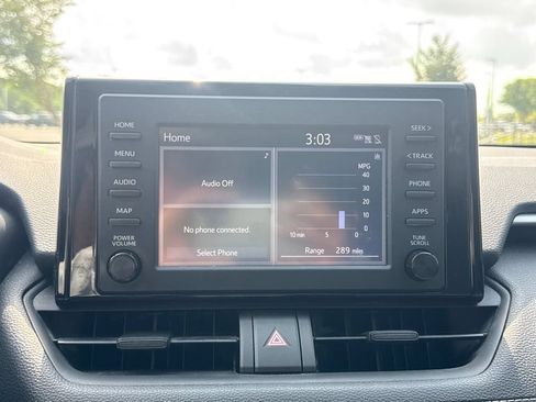 Used 2019 Toyota RAV4 XLE w/ Convenience Package FWD image 25