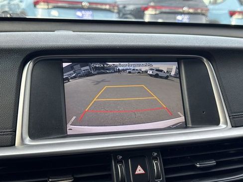 Used 2019 Kia Optima LX image 19