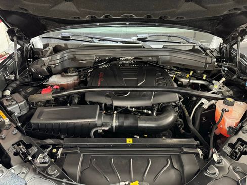 Used 2020 Alfa Romeo Stelvio Ti w/ Active Blind Spot Package image 27