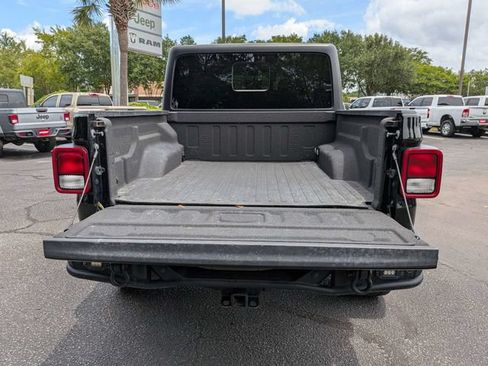 Used 2022 Jeep Gladiator Mojave w/ Cold Weather Group AWD/4WD image 15