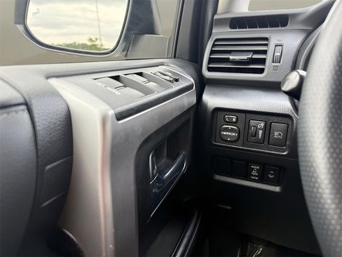 Used 2024 Toyota 4Runner SR5 image 12