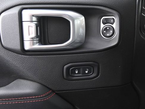 Used 2021 Jeep Wrangler Unlimited Rubicon image 19