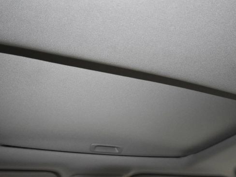 Used 2023 Honda Odyssey EX-L image 32