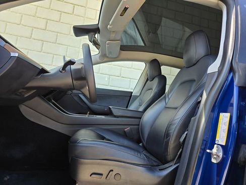 Used 2020 Tesla Model Y Long Range AWD/4WD image 23