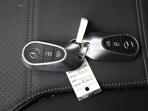 Used 2024 Mercedes-Benz C 300 Sedan image 30