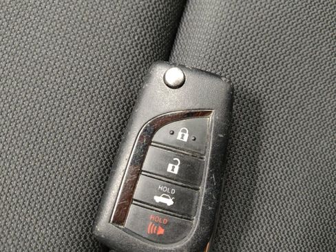 Used 2024 Toyota Corolla LE FWD image 32
