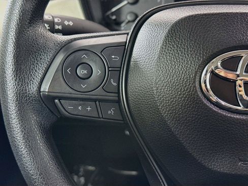 Certified 2025 Toyota Corolla LE FWD image 17