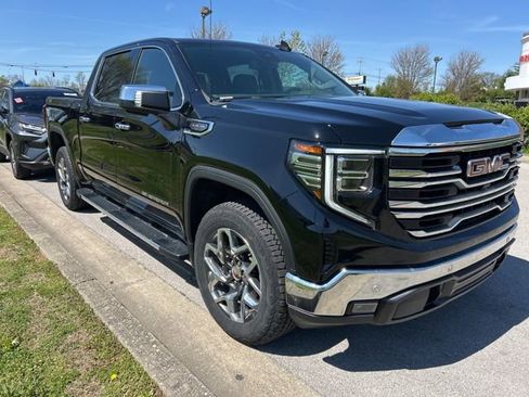 Used 2024 GMC Sierra 1500 SLT w/ SLT Premium Plus Package image 2