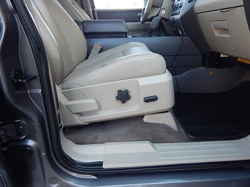 Used 2014 Ford Expedition EL XLT w/ Leather Seating Package image 33